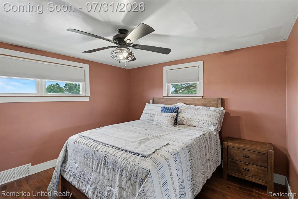 4385 M 52 Property Photo 13