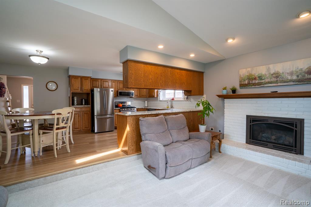 4897 Jackson Street Property Photo 12