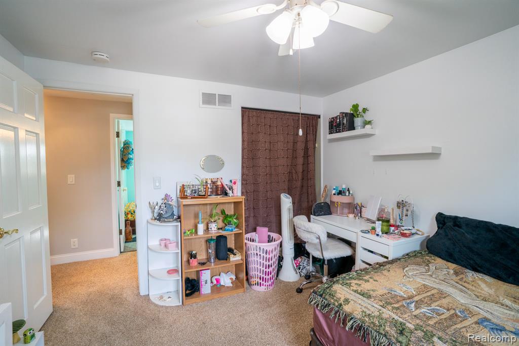 4897 Jackson Street Property Photo 20