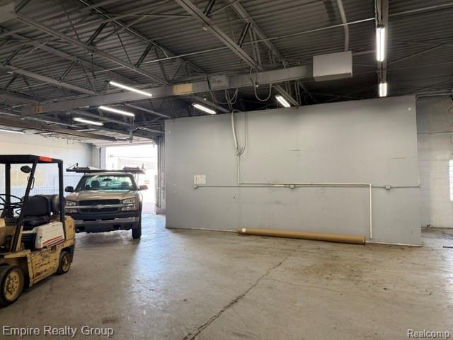 22845 Hoover Road Property Photo 15