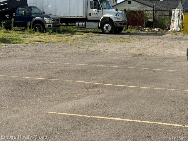 22845 Hoover Road Property Photo 19