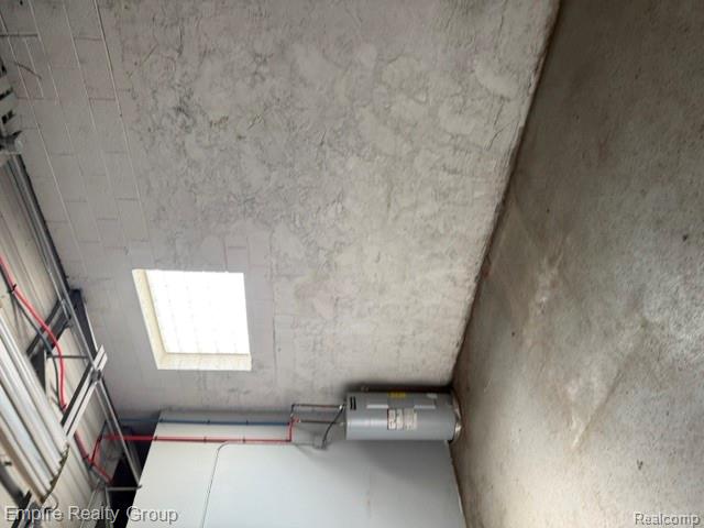 22845 Hoover Road Property Photo 32