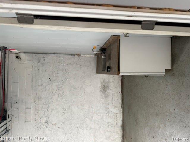 22845 Hoover Road Property Photo 33