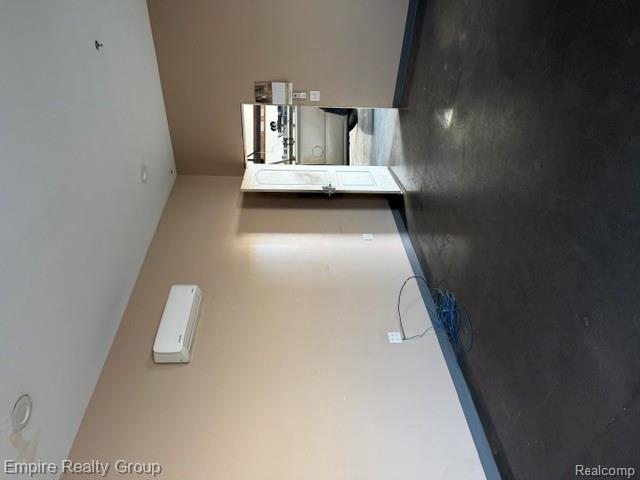 22845 Hoover Road Property Photo 35