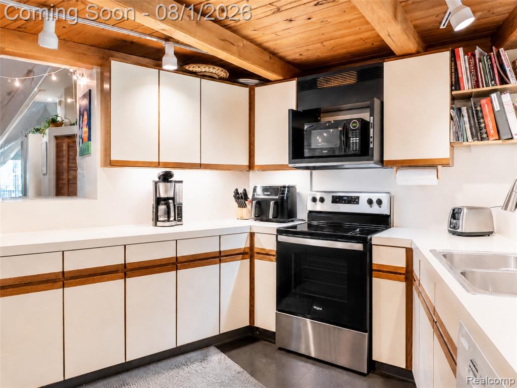 28966 Sibley Road Property Photo 23