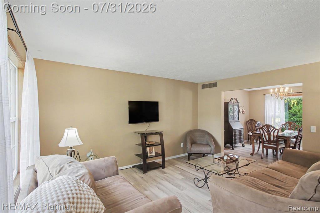 4361 Sundance Circle Property Photo 13