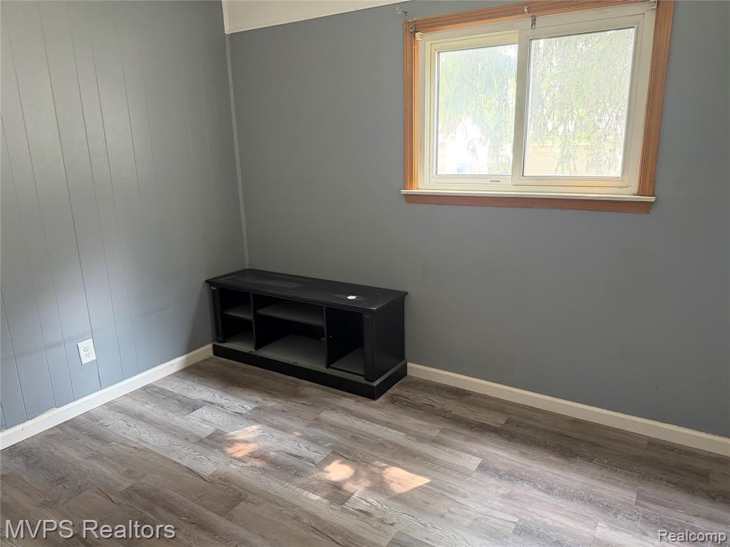 21905 Ira Boulevard Property Photo 13
