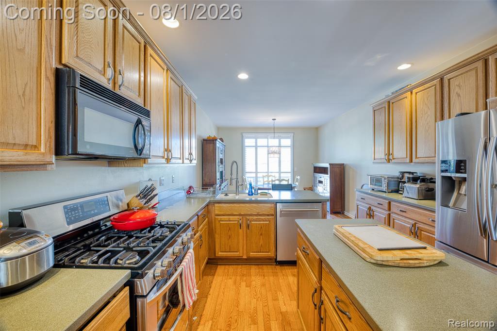 37610 Newburgh Park Circle Property Photo 13