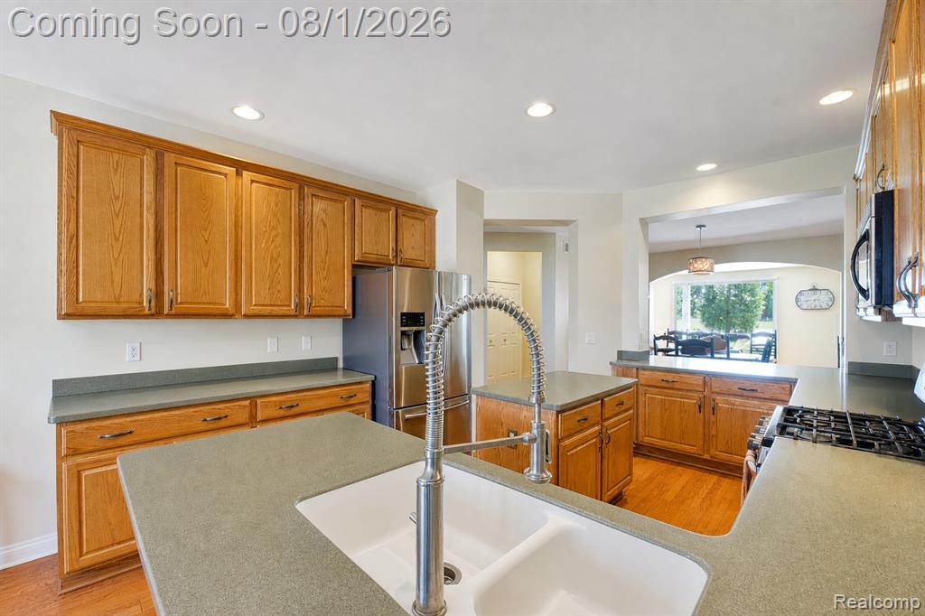 37610 Newburgh Park Circle Property Photo 16