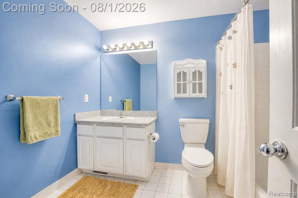 37610 Newburgh Park Circle Property Photo 28
