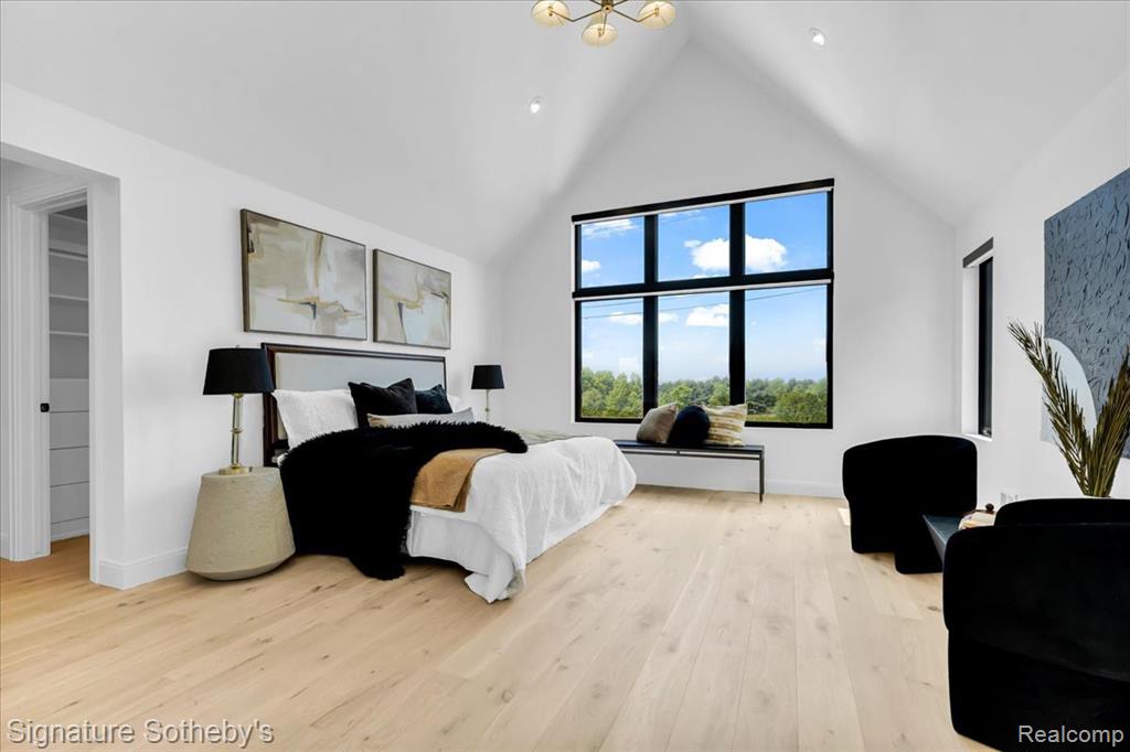 907 Ann Street Property Photo 14
