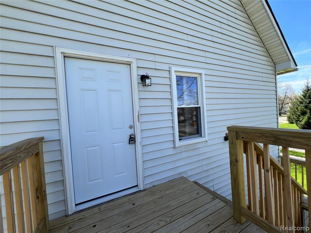 230 Almyra Avenue Property Photo 28