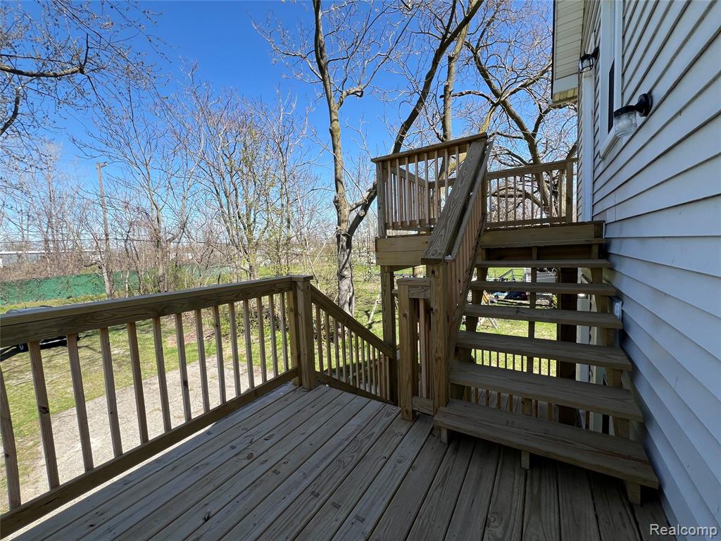 230 Almyra Avenue Property Photo 31