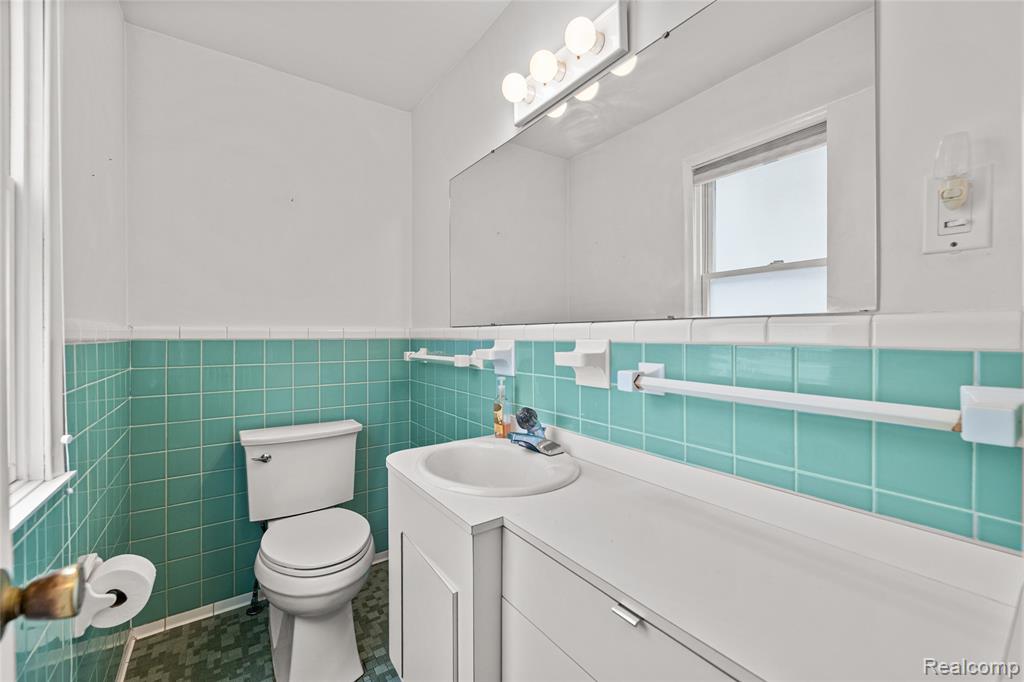 1877 Rosemont Road Property Photo 19