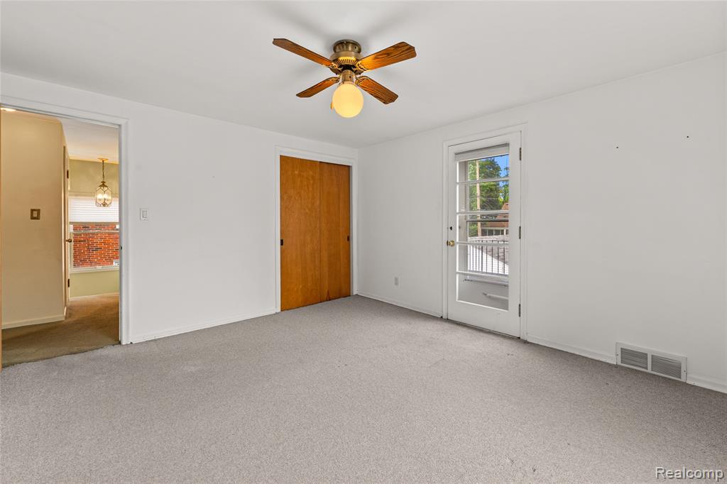 1877 Rosemont Road Property Photo 24