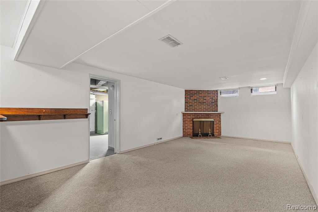 1877 Rosemont Road Property Photo 30