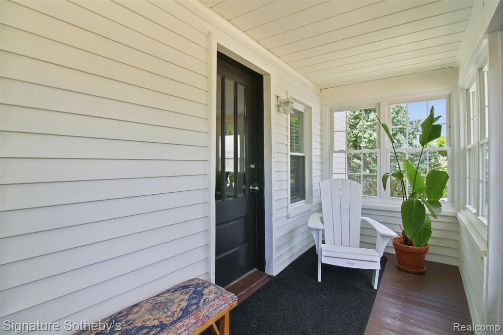748 Ruffner Avenue Property Photo 1