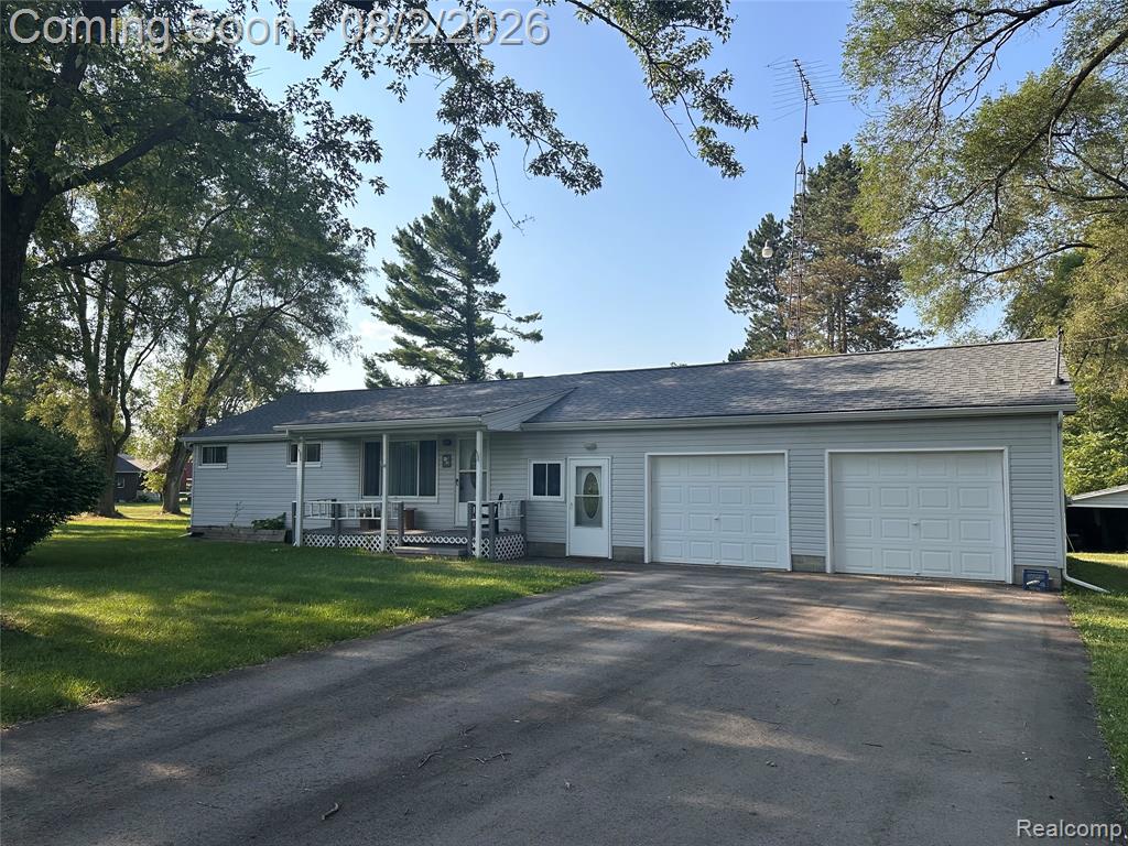 8059 E Mount Morris Road Property Photo 1
