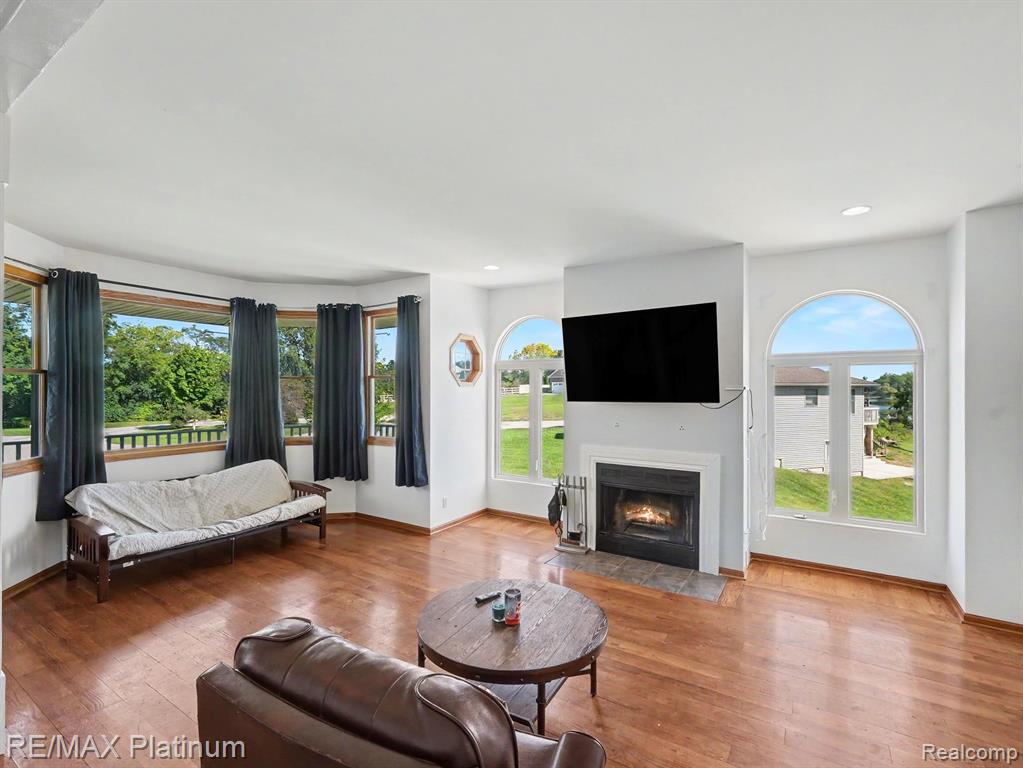 10149 Emerald Drive Property Photo 7