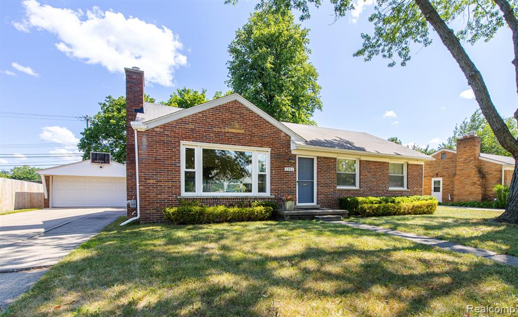 3852 Ravena Avenue Property Photo 1