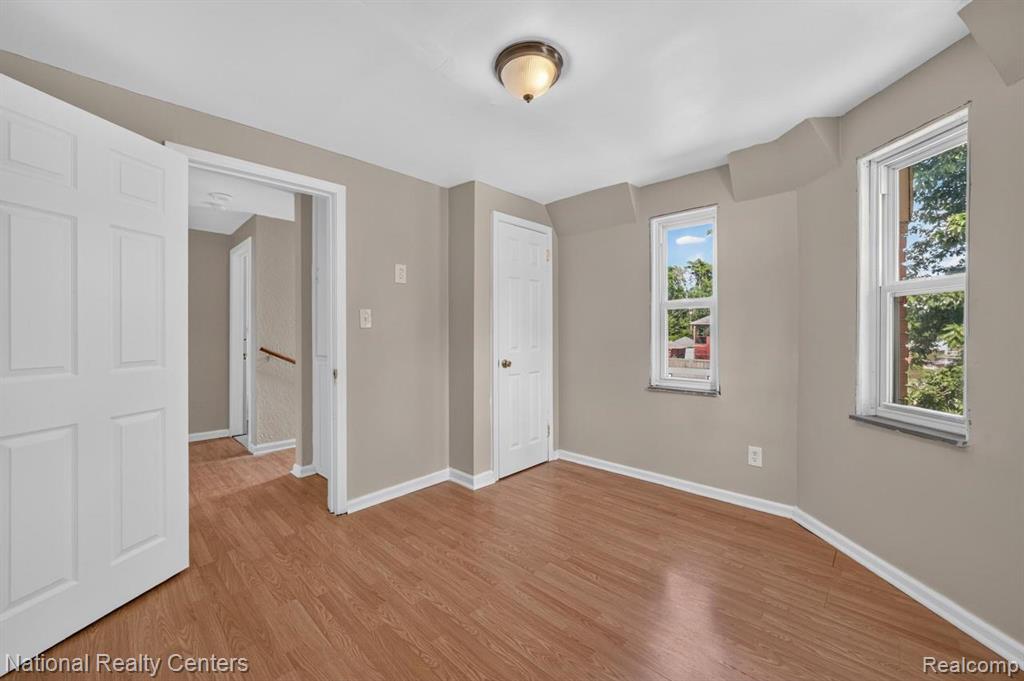 6420 London Street Property Photo 22
