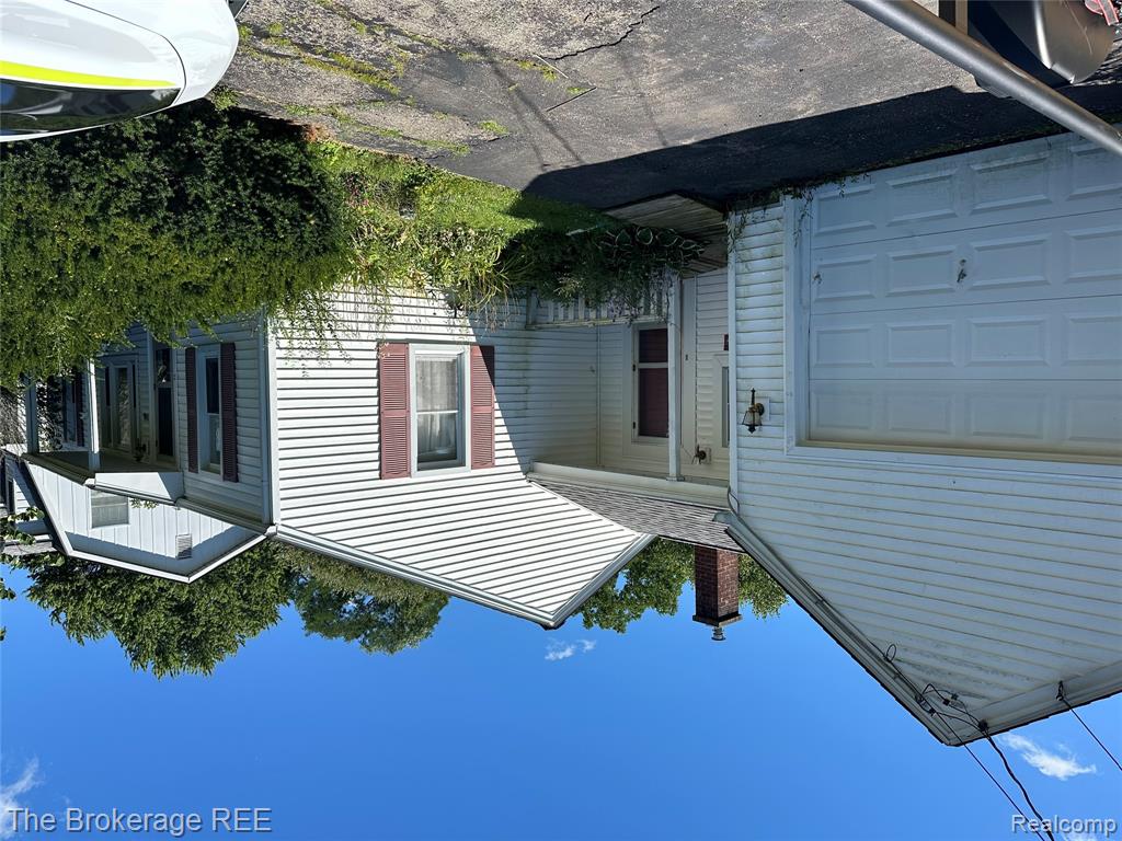 1100 Haven Street Property Photo 3