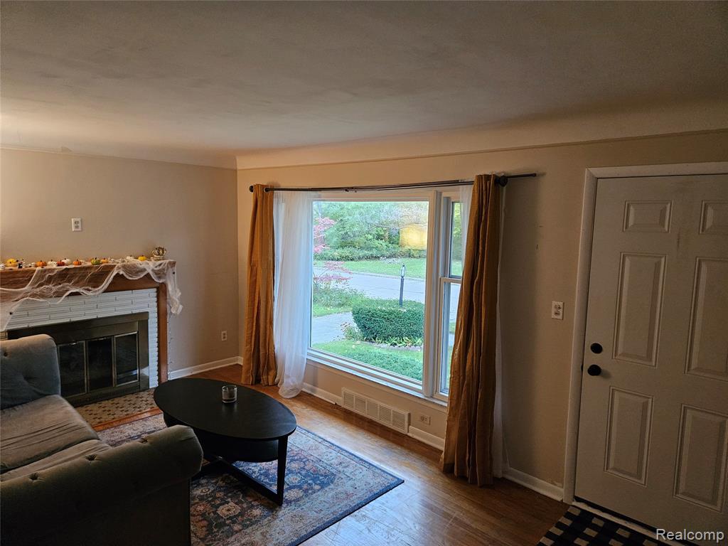 721 North Drive Property Photo 5