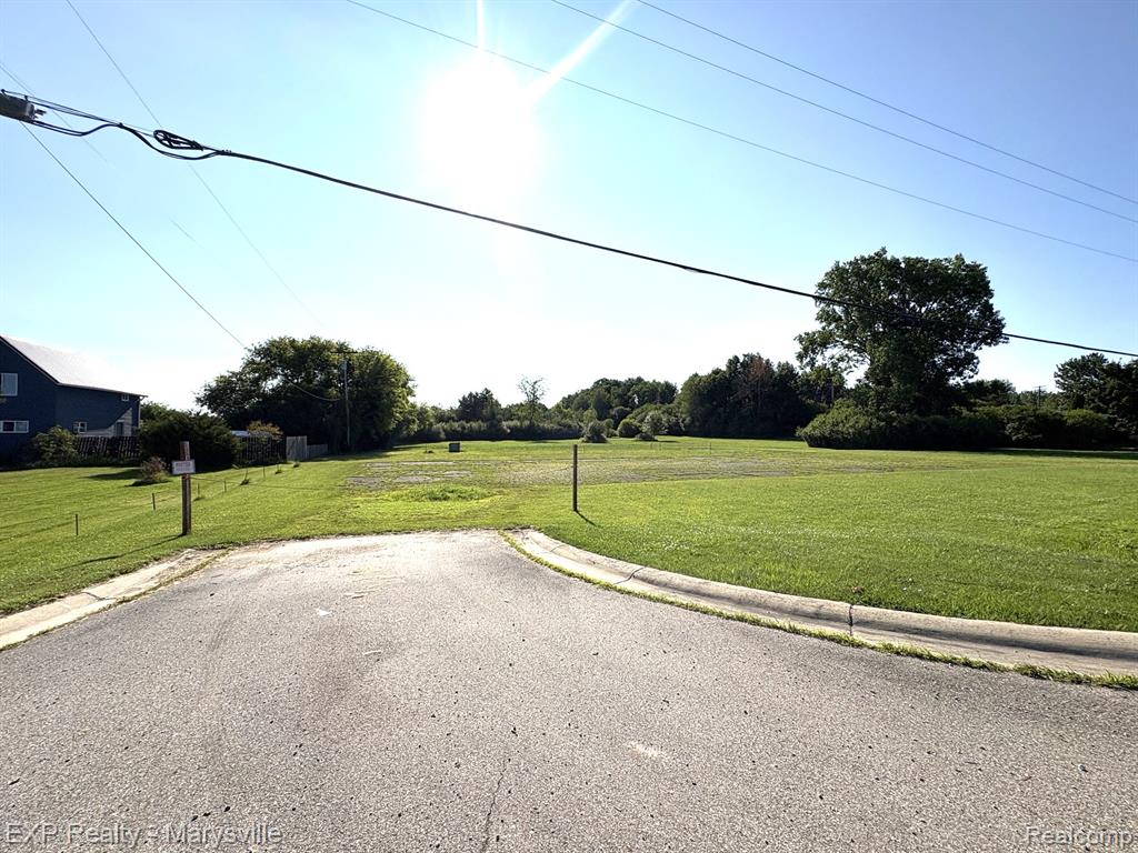 8422 Brockway Road Property Photo 4