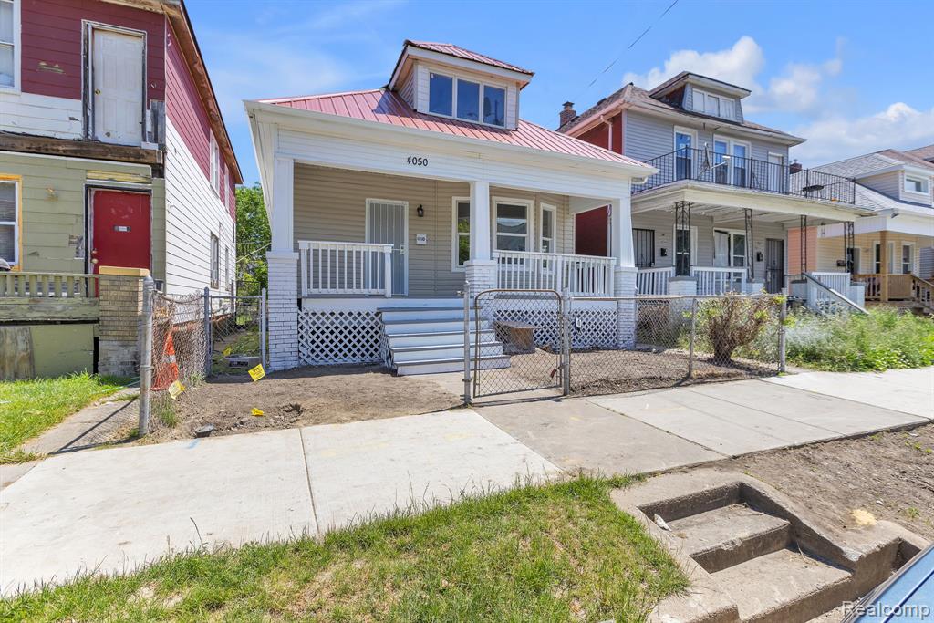 4050 Lillibridge Street Property Photo 1