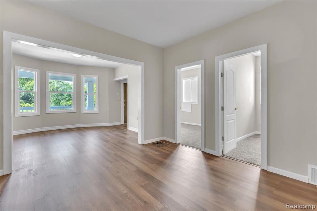 4050 Lillibridge Street Property Photo 6
