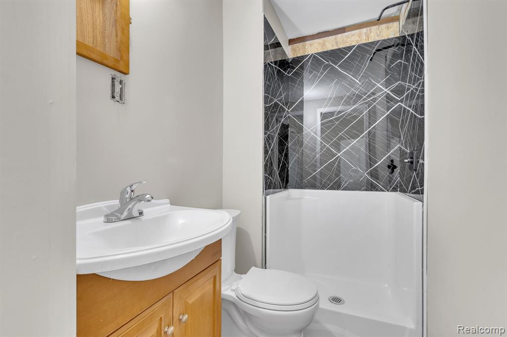 4050 Lillibridge Street Property Photo 23