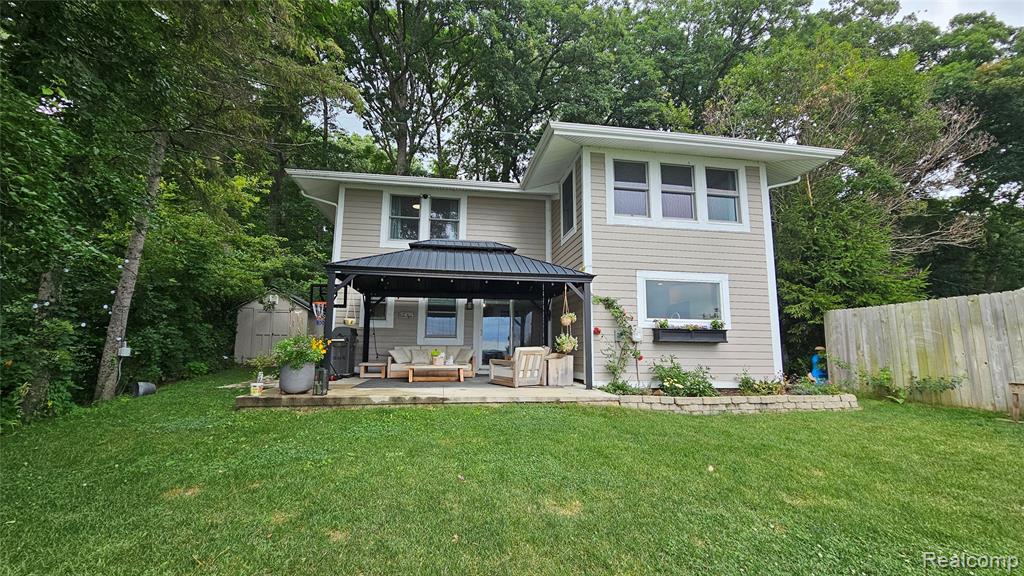 5616 Joslin Lake Drive Property Photo 2