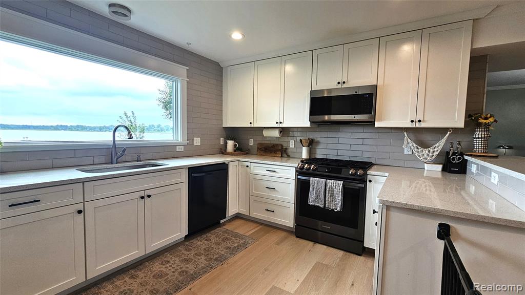 5616 Joslin Lake Drive Property Photo 8