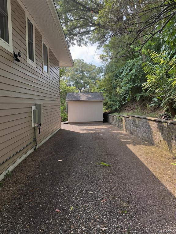 5616 Joslin Lake Drive Property Photo 31