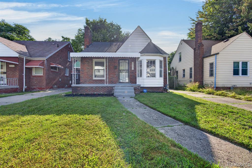20206 Greeley Street Property Photo 1