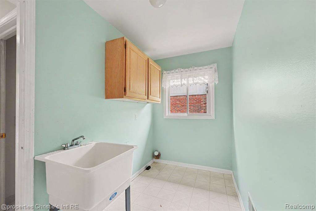 49316 Deerfield Park Property Photo 18