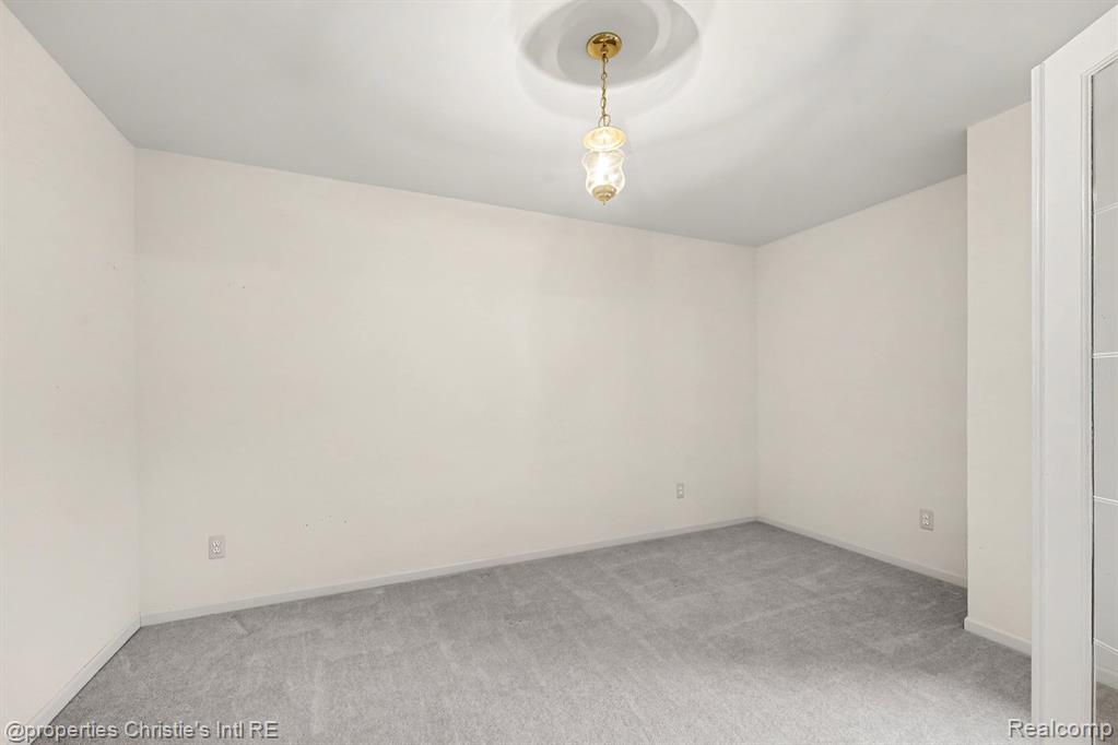 49316 Deerfield Park Property Photo 22