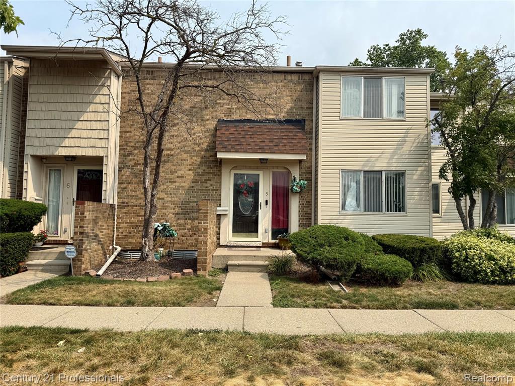 5 Richmond Towne Street Property Photo 1