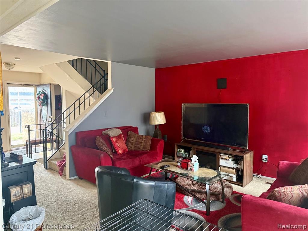5 Richmond Towne Street Property Photo 6