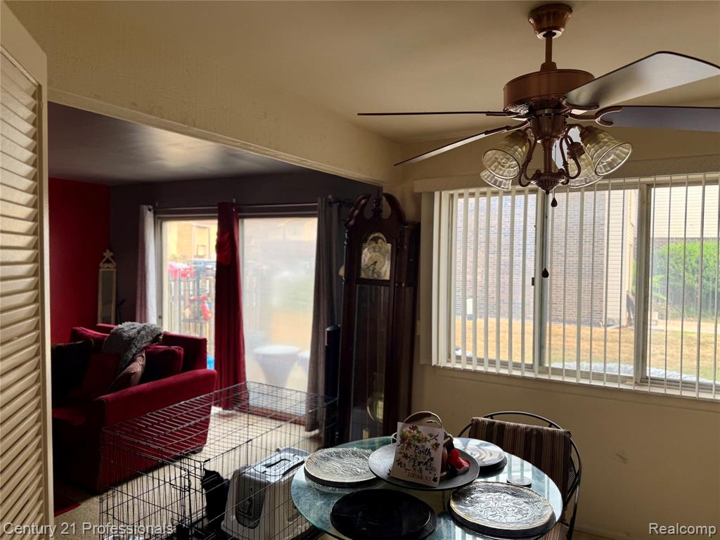 5 Richmond Towne Street Property Photo 7