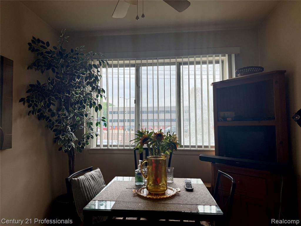 5 Richmond Towne Street Property Photo 9