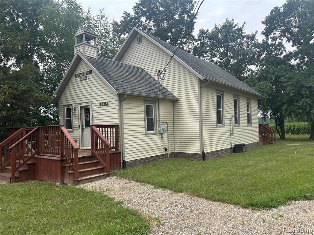 4502 Cemetery Road Property Photo 3