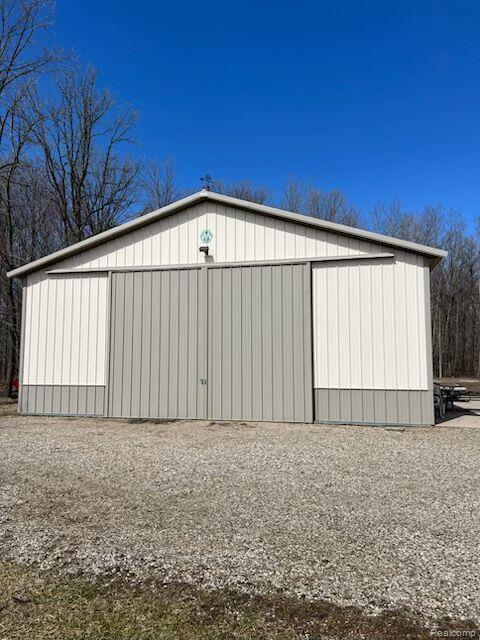 4502 Cemetery Road Property Photo 5