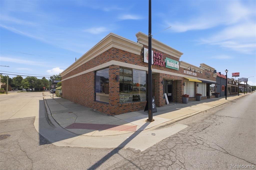22701 Michigan Avenue Property Photo 2
