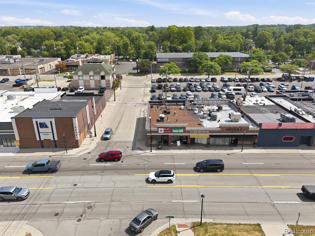 22701 Michigan Avenue Property Photo 5