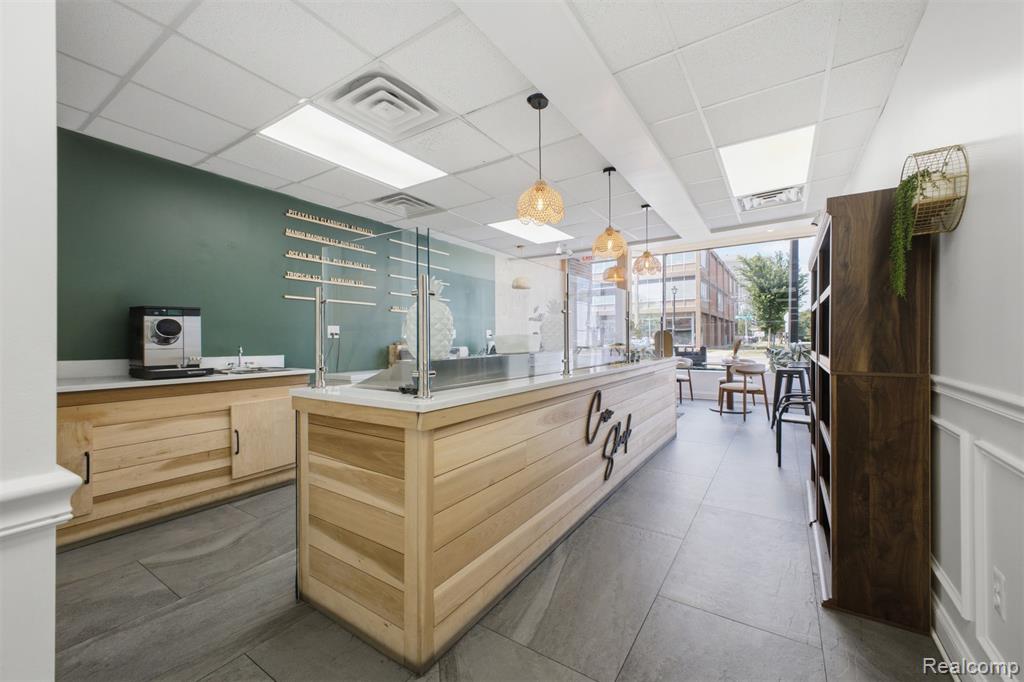 22701 Michigan Avenue Property Photo 14
