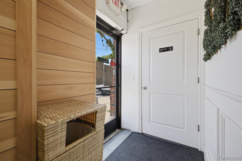 22701 Michigan Avenue Property Photo 19