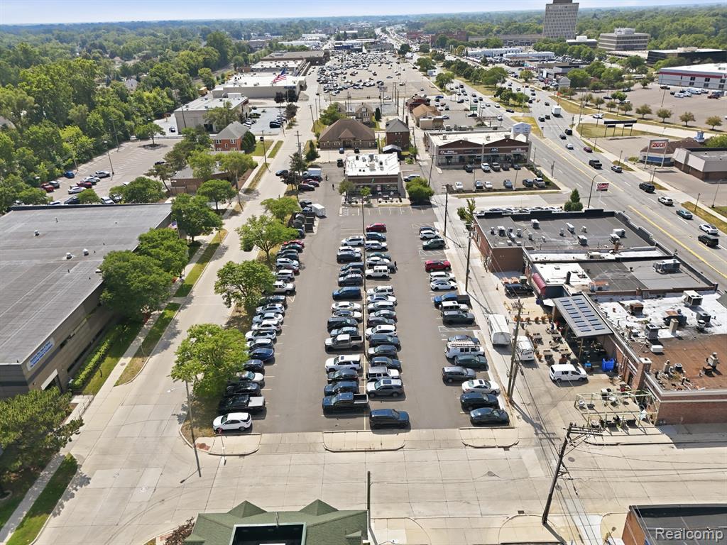 22701 Michigan Avenue Property Photo 33