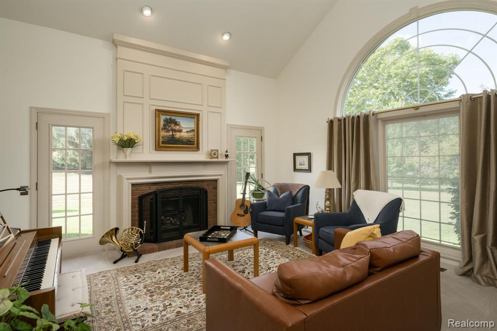 1708 Devonwood Drive Property Photo 7