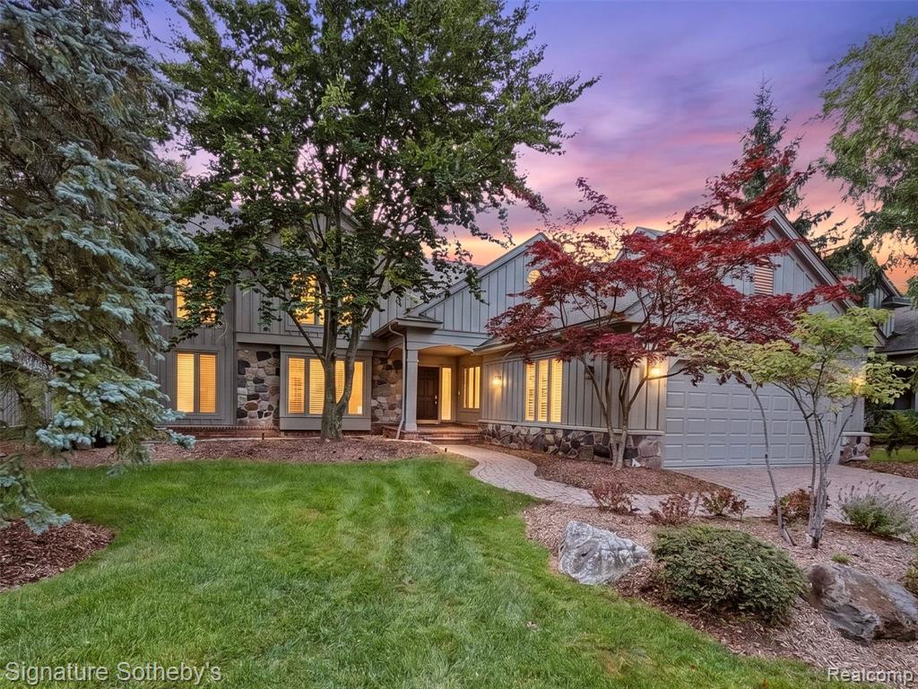 6983 Daventry Woods Drive